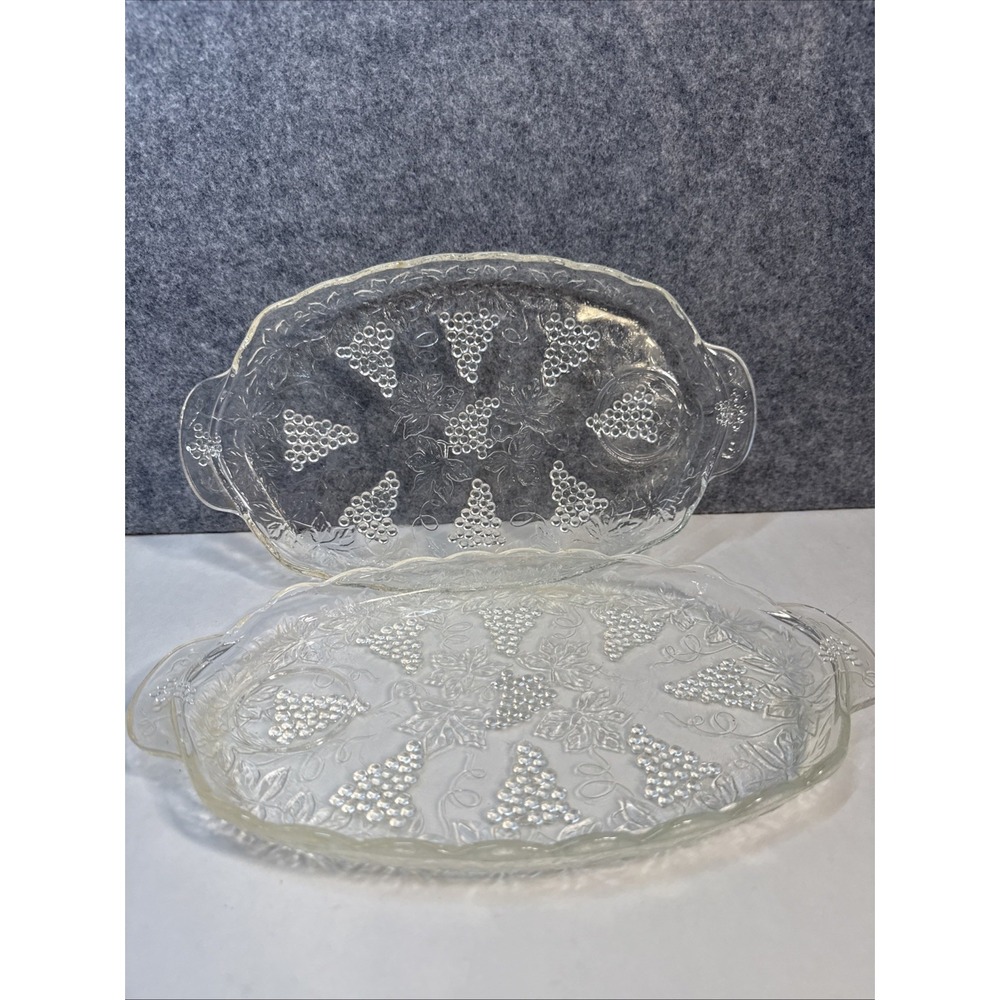 Anchor Hocking Vintage Serving Snack Trays Grape Clusters Design 2 trays